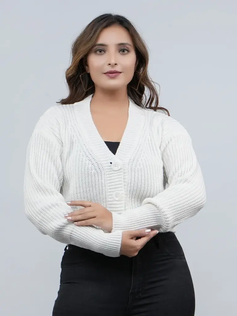 Trending women sweater with buttons